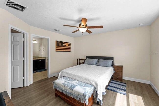Building Photo - 8820 Turnstone Shore Ln