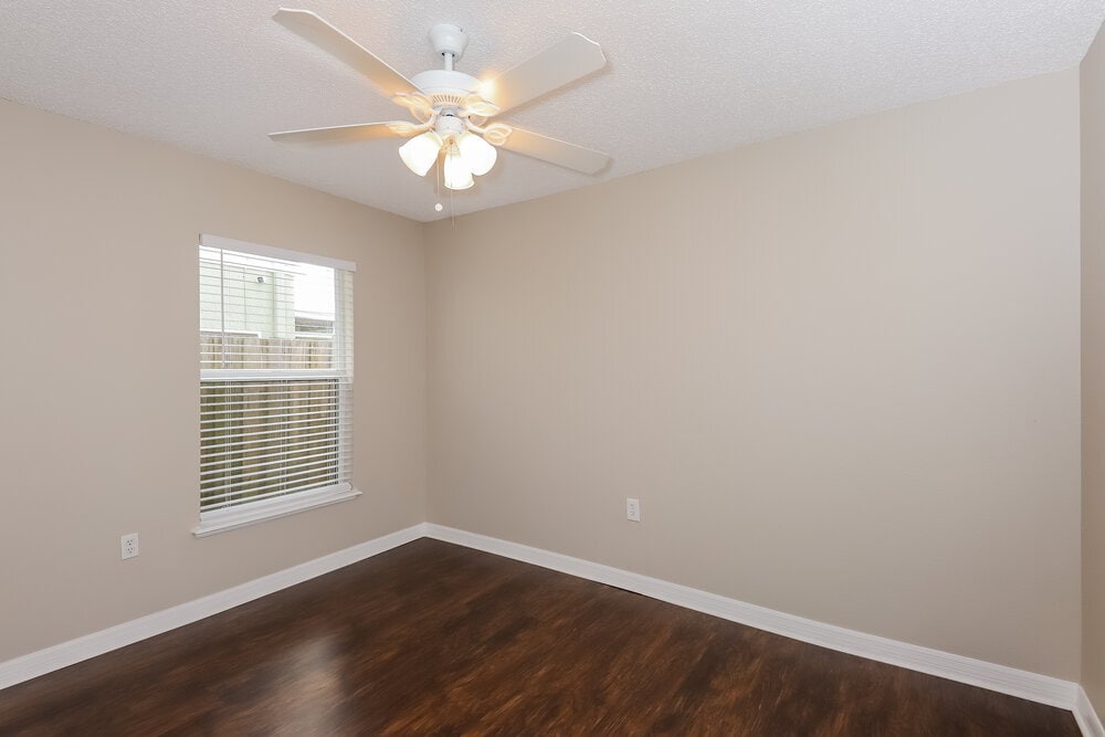 Building Photo - 11426 Ivy Flower Loop