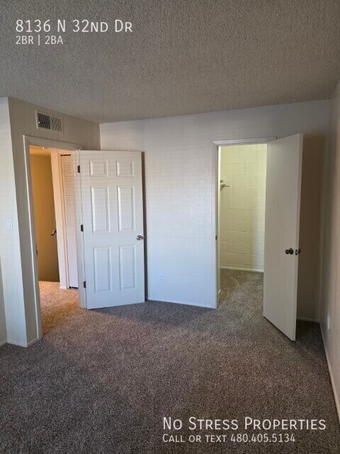 Building Photo - 8136 N 32nd Dr