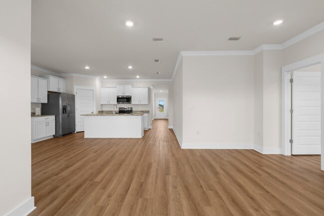 Building Photo - 1009 Hayward Lp