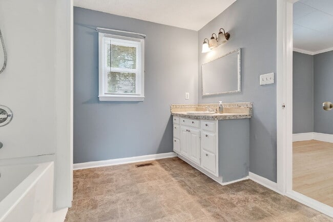 Building Photo - 4959 NC-87