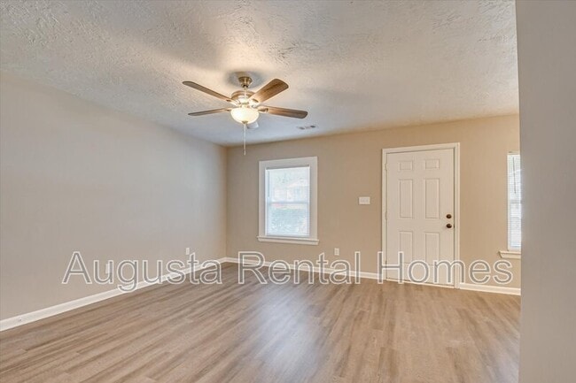 Building Photo - 3405 Princess Ct