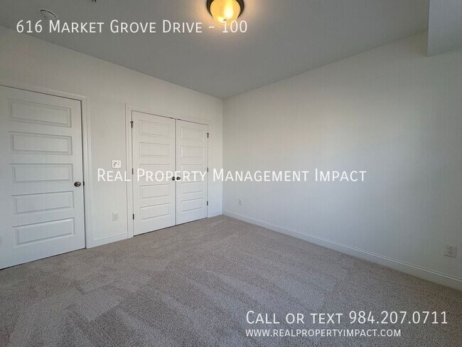 Building Photo - 616 Market Grove Drive-100