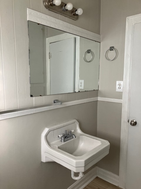 Building Photo - 832 S Fort Ave