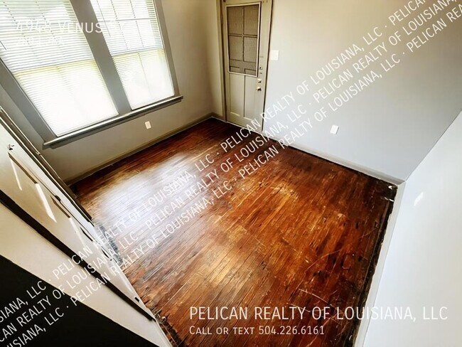 Building Photo - 4948 Venus St