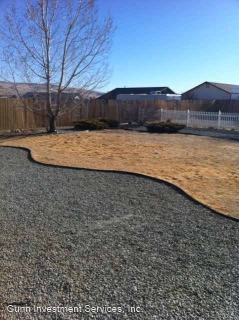 Building Photo - 3 br, 2 bath House - 1422 Rosy Finch Drive