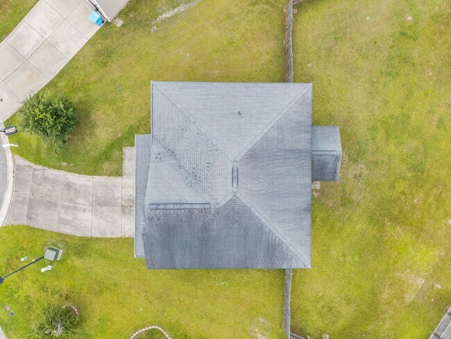 Building Photo - Welcome to Carolina Plantations!