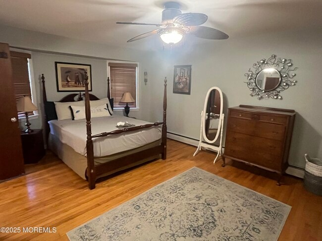 Building Photo - 1727 River Rd