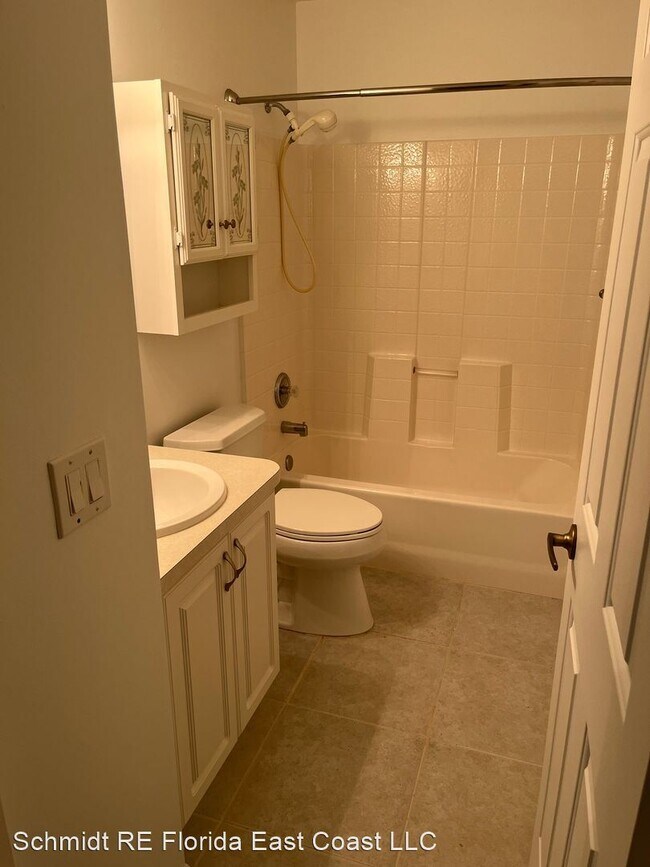 Building Photo - 3 br, 2 bath House - 5020 4th Place