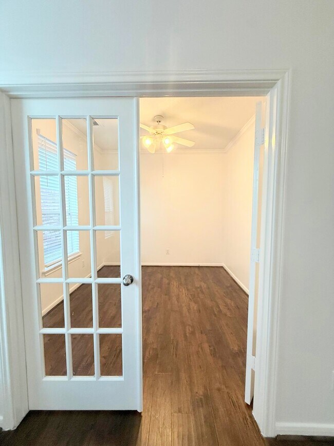 Building Photo - 21731 Hannover Ridge Dr