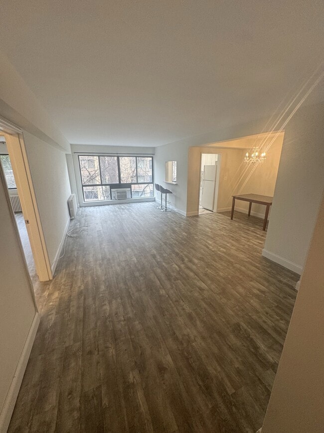 Building Photo - 3901 Tunlaw Rd NW