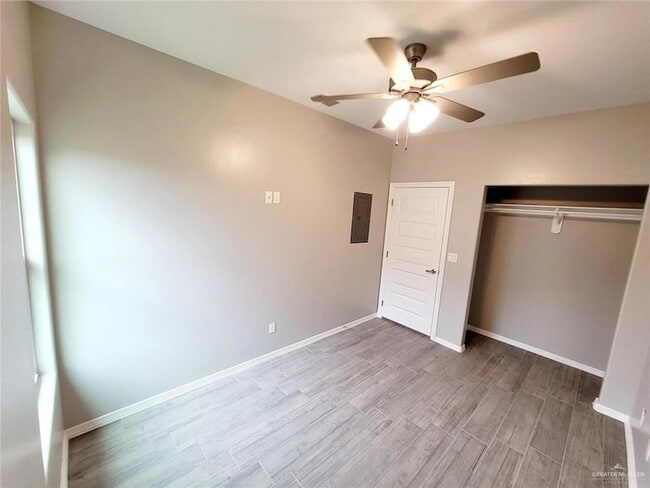 Building Photo - 2109 Stauffers St