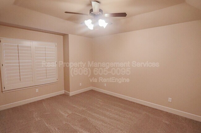 Building Photo - 9604 Justice Ave