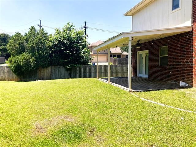 Building Photo - 2078 Belvedere Dr