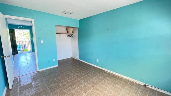 Building Photo - 1715 Dixon Blvd