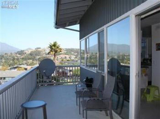 Building Photo - 1 Janet Way