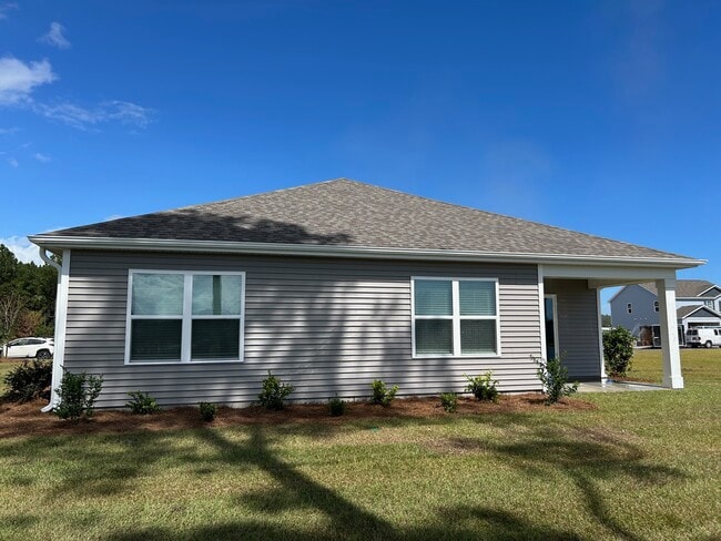 Building Photo - 1237 Pampas Grass Dr