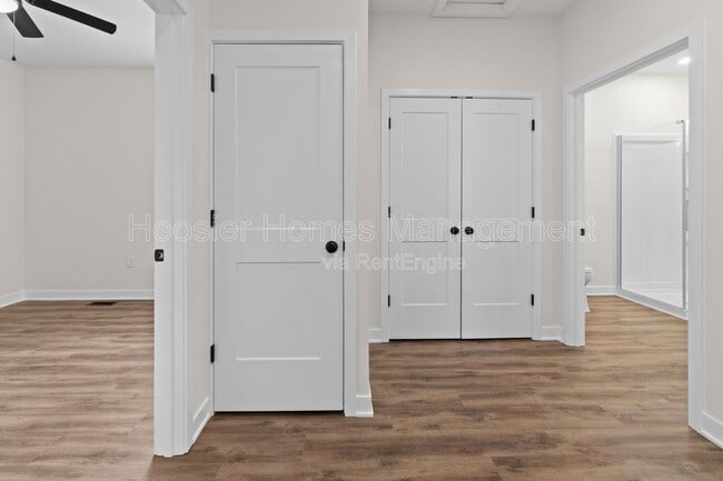 Building Photo - 4448 Evanston Ave