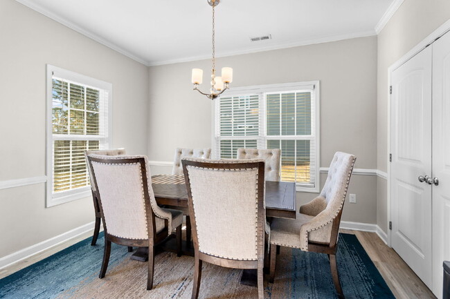 Building Photo - The Weston Wood Home