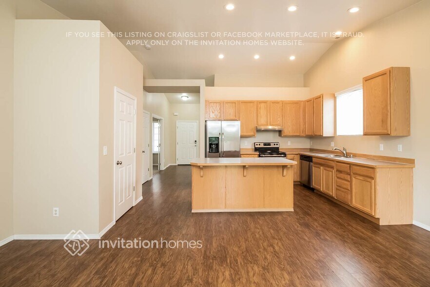 Building Photo - 8307 204th St Ct E