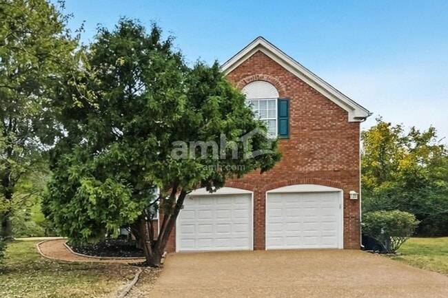 Building Photo - 2960 Riverbend Dr