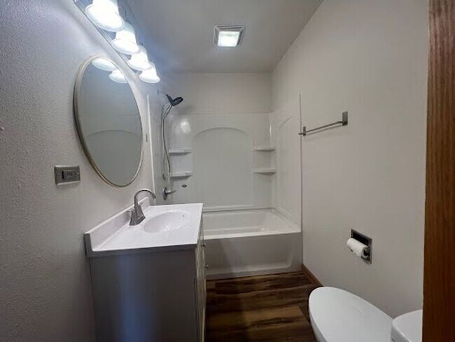 Building Photo - $2,600 | 3 Bedroom, 2 Bathroom House | Dog Friendly* | Available for an August 1st, 2026 Move In!