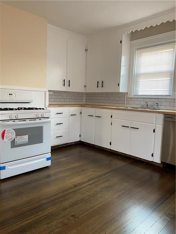 Building Photo - 130 Wollaston St