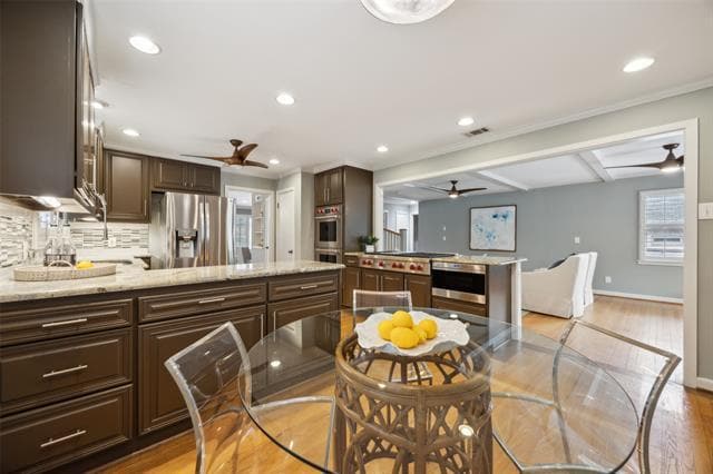 Building Photo - 6777 Lakefair Cir