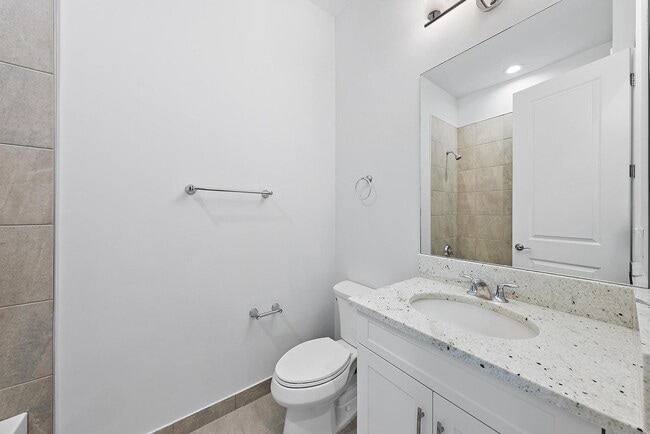 Building Photo - 12541 Nautilus Cir