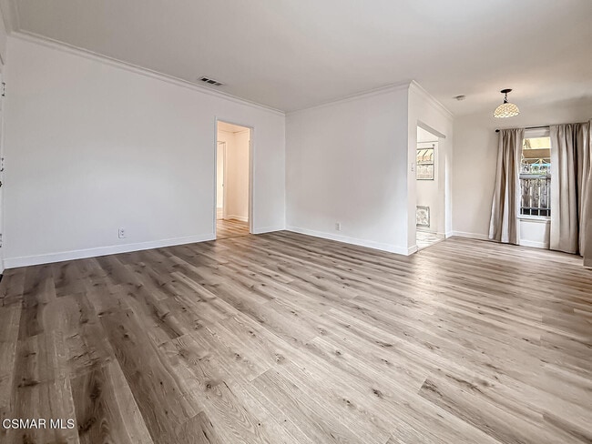 Building Photo - 5027 Cahuenga Blvd