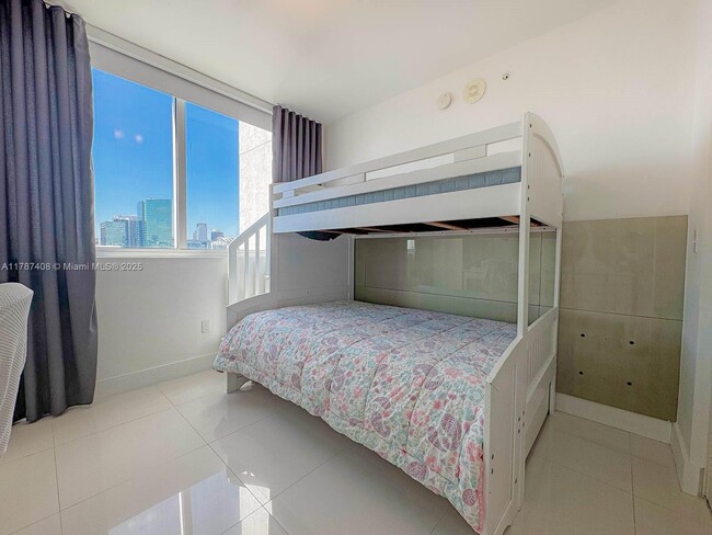 Building Photo - 244 Biscayne Blvd