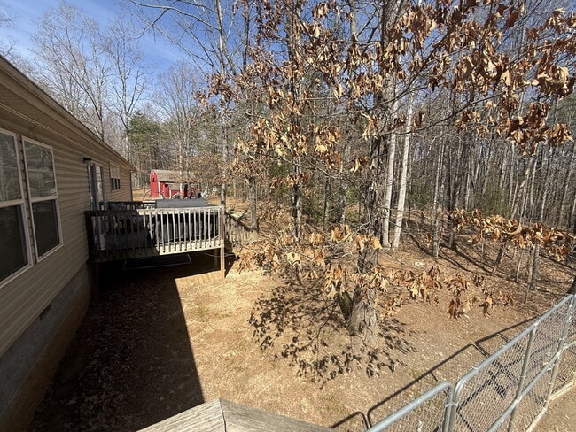 Building Photo - Quiet country living near in Altavista but not too far from Lynchburg, Gretna or Hurt.