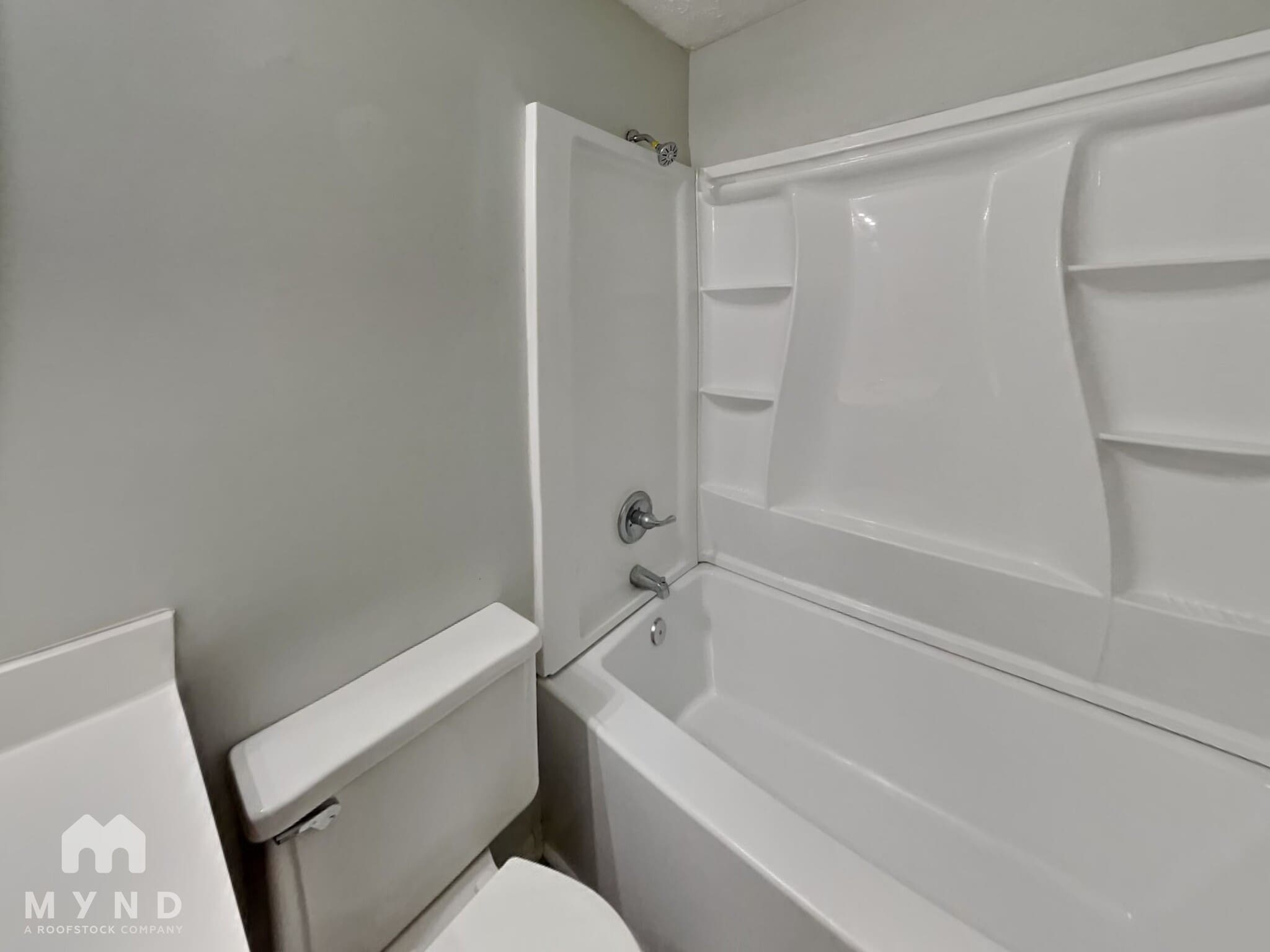 Building Photo - 2870 Woodhollow Ln