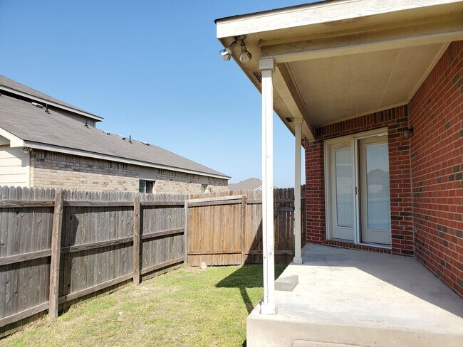 Building Photo - 4-Bedroom House for Rent in Killeen