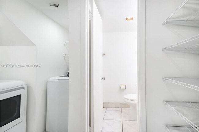 Building Photo - 617 NW 132nd Terrace