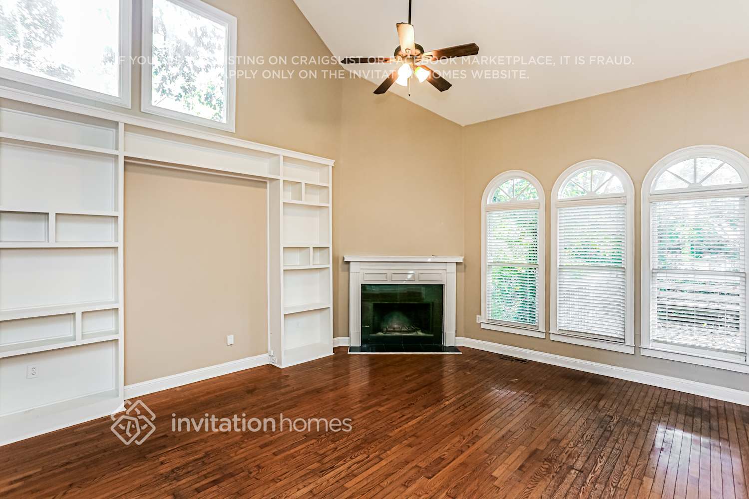 Building Photo - 2205 Thicket Ct