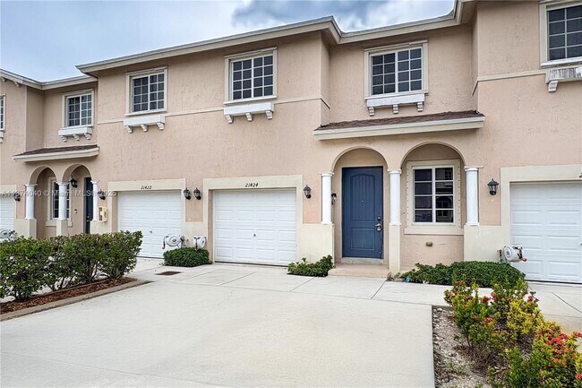 Primary Photo - 21424 NW 13th Ave