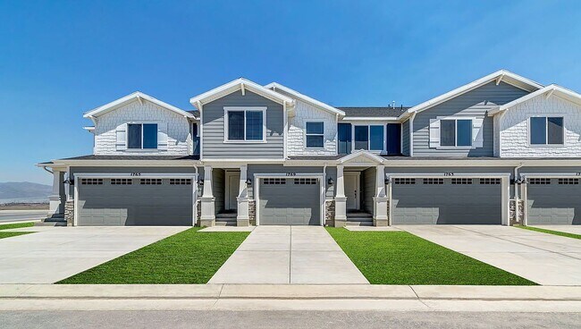 Primary Photo - 1068 E Scuttlebutt Ln