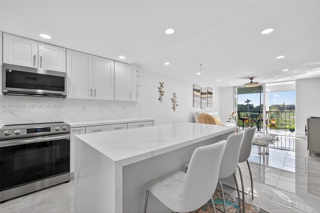 Building Photo - 8900 Washington St