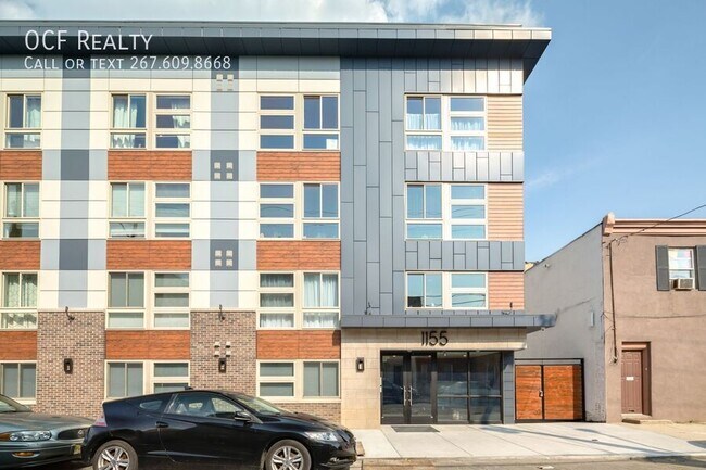 Building Photo - 1155 S 15th St