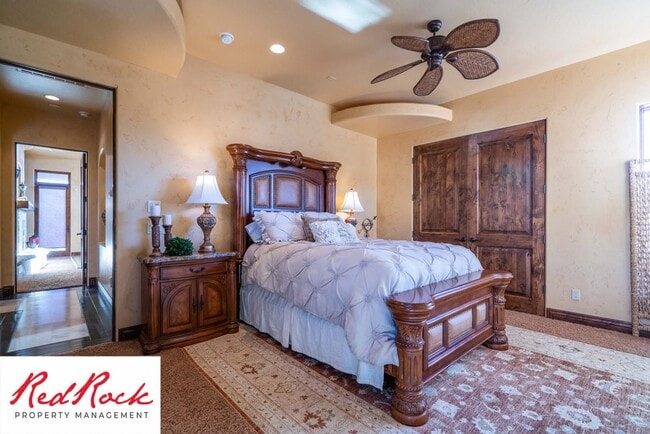 Building Photo - Incredible 4 Bedroom, 4 Bathroom FULLY FURNISHED Property in Entrada with a Private Pool!! 18 Mon...