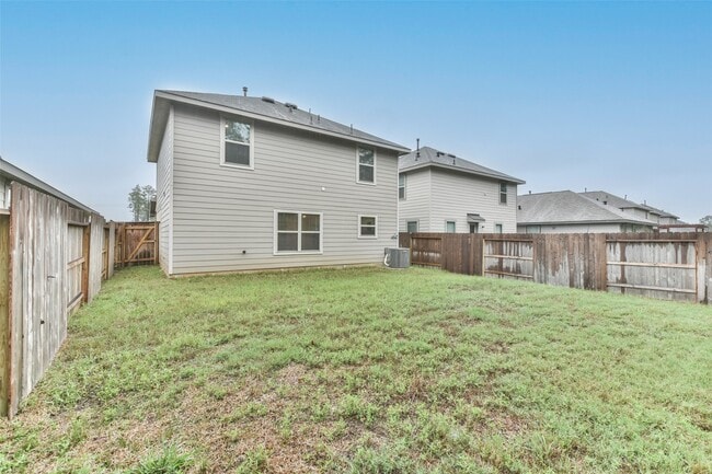 Building Photo - 3707 Solanum Dr