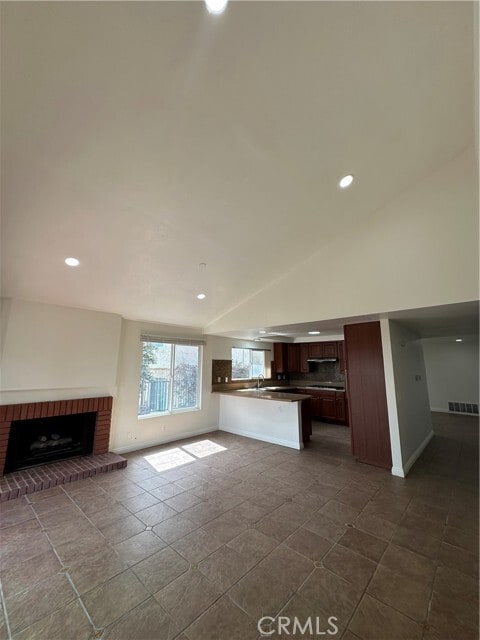 Building Photo - 3107 Carolwood Ln