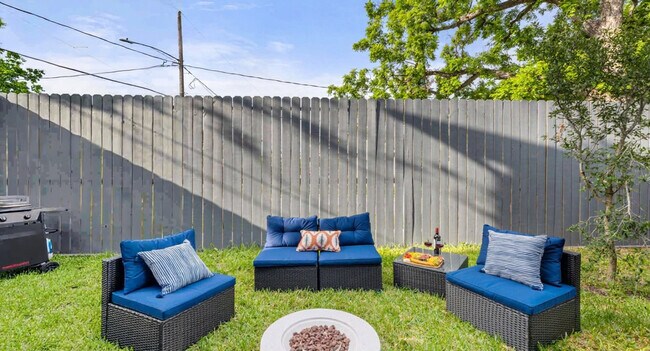 Building Photo - 5504 Texas St