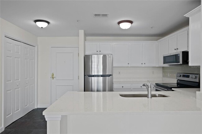 Building Photo - 345 Bayshore Blvd