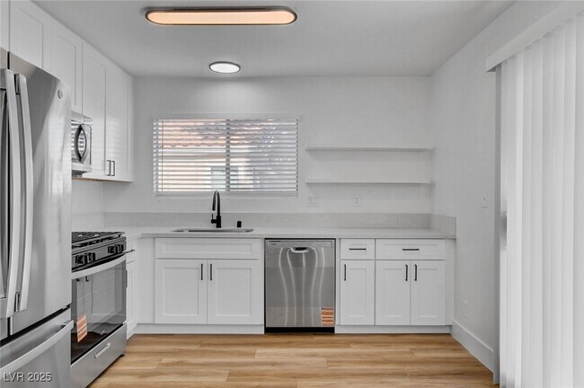 Building Photo - 8504 Manalang Rd