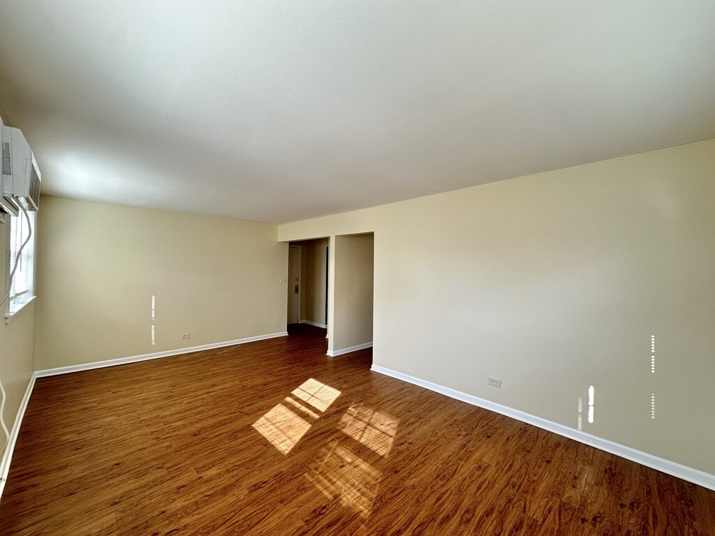 Building Photo - 620 Lincoln Ave