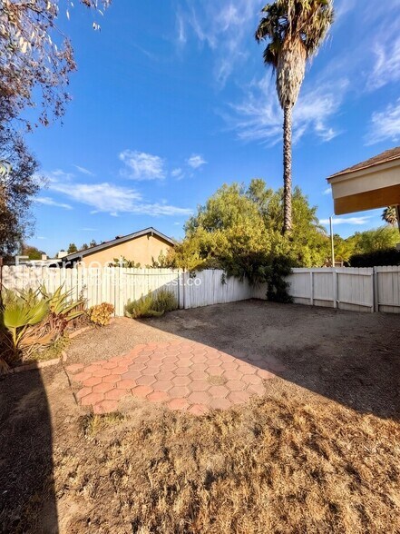Building Photo - 30440 Milky Way Dr