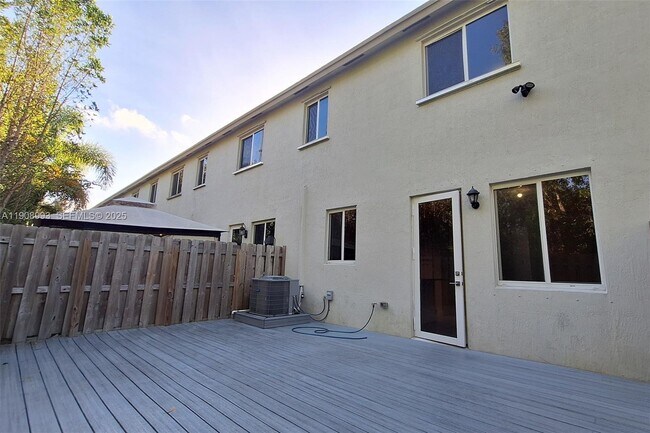 Building Photo - 1363 NW 208th Terrace