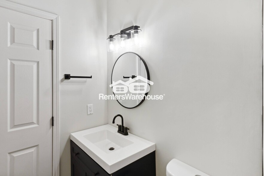 Building Photo - 1291 Oakland Terrace SW